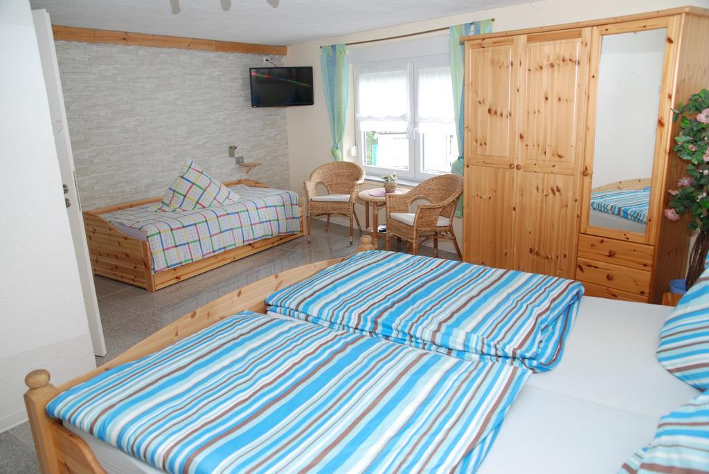 Gaestehaus Spies Bullay Kamer foto