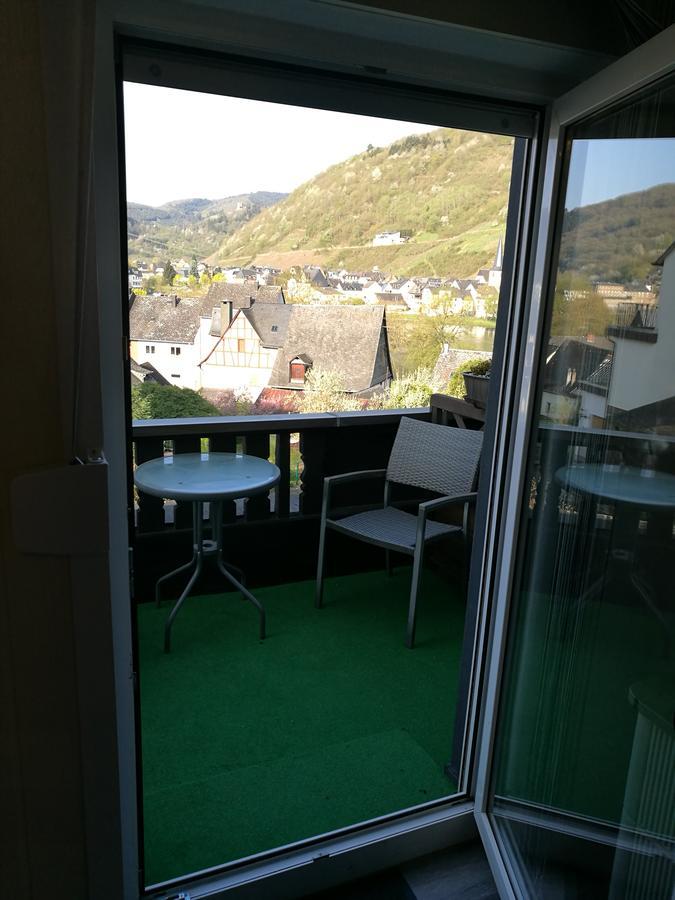 Gaestehaus Spies Bullay Buitenkant foto
